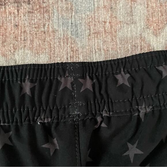 Chubbies The Danger Zones Sport Shorts Large 7” Black New - Picture 6 of 10